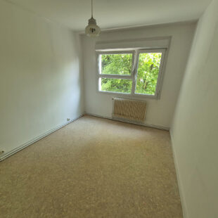 Appartement T4 + garage et cave