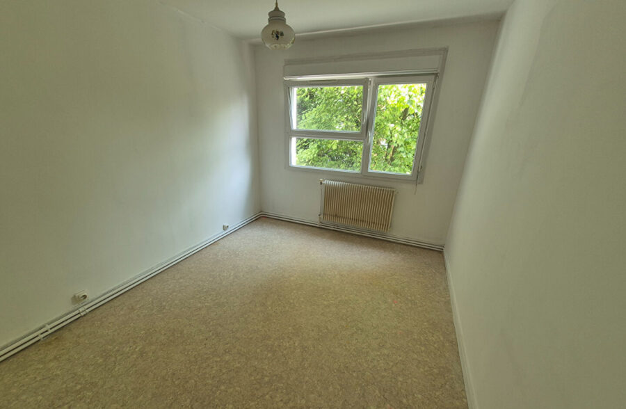Appartement T4 + garage et cave
