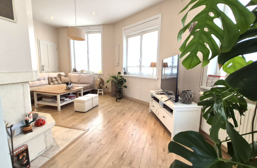 Maison Cambrai 10 pièce(s) 162 m2