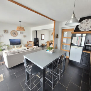 Maison  5 pièce(s) 93.56 m2