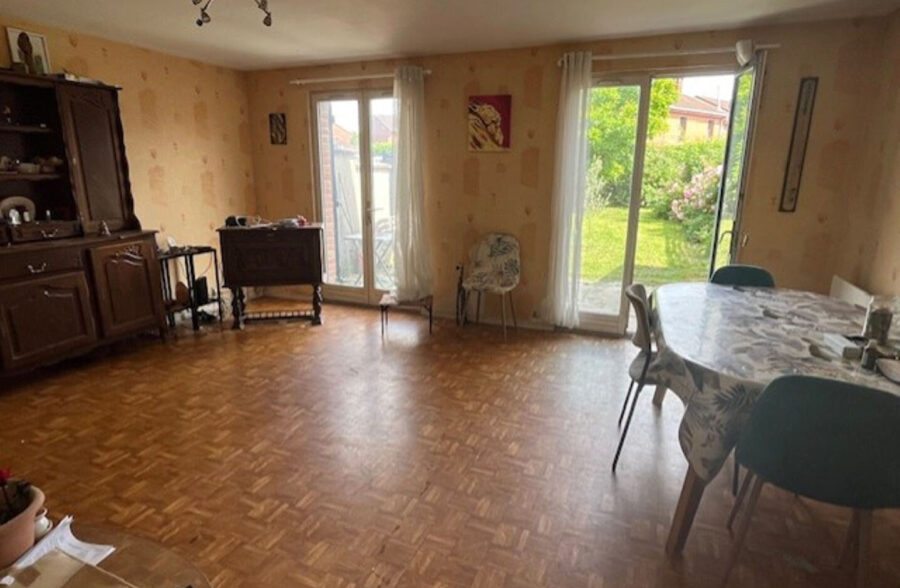 Maison de lotissement à rénover