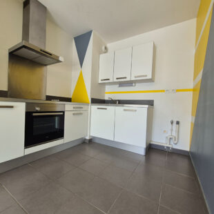Appartement  T2 avec terrasse, parking en sous-sol