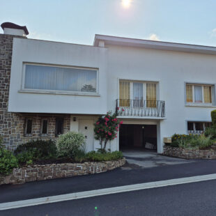 Maison à Bruay La Buissiere  de 147 m²