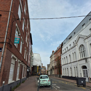 T2 LILLE rue des stations – Secteur Vauban Colbert  Sous compromis 
