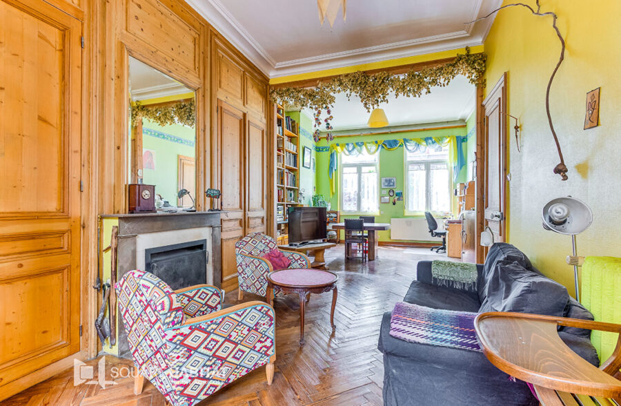 Large maison BOURGEOISE d’environ 170 m2 hab, 4 chambres, 2 sdb, jardin