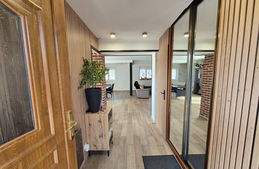 Pavillon individuel 4/5 chambres et double garage