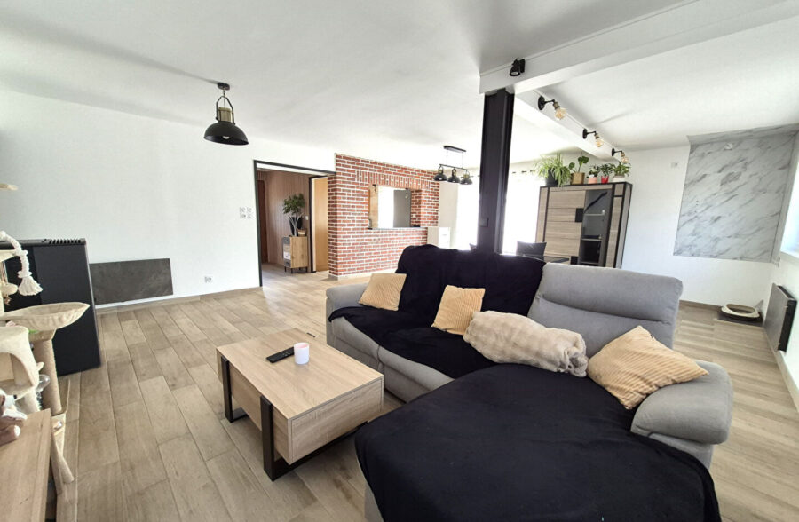 Pavillon individuel 4/5 chambres et double garage