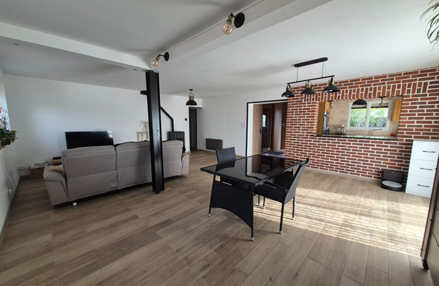 Pavillon individuel 4/5 chambres et double garage