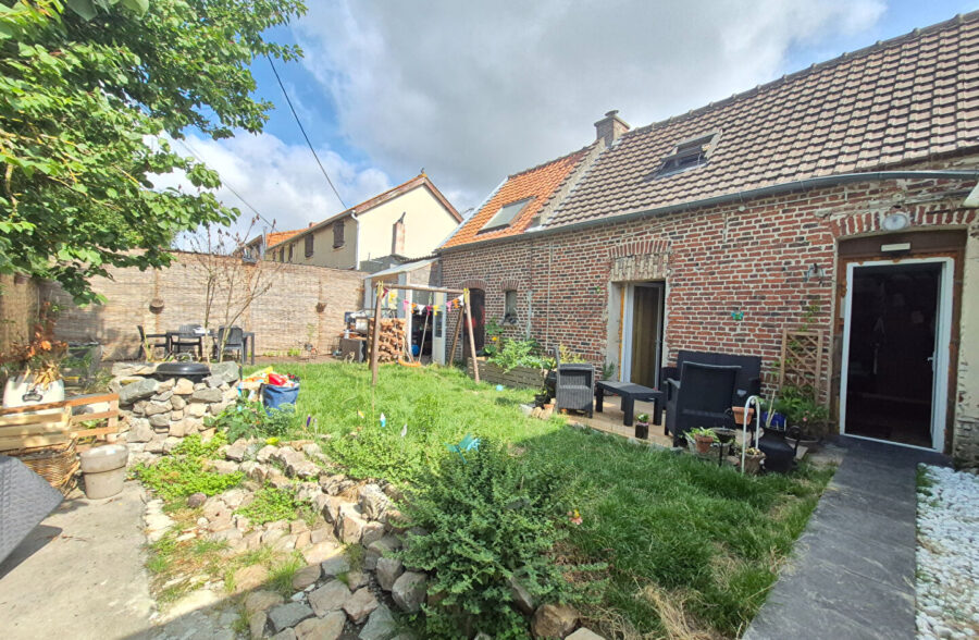 Maison Lécluse, 2 chambres et jardin