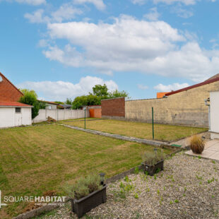 Maison individuelle en semi plain pied 3 chambres jardin garage