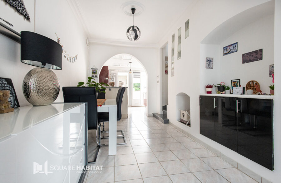 Maison avec garage