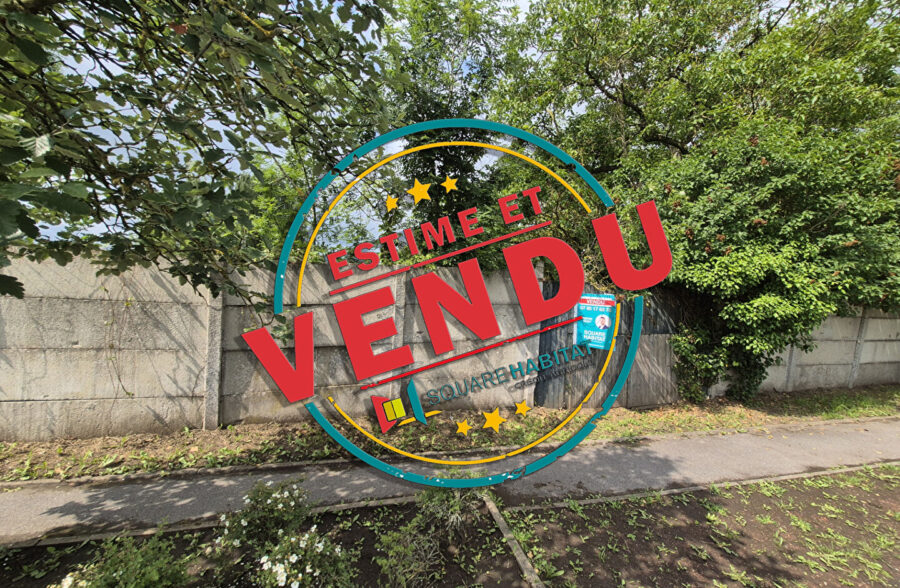 Terrain Saint Amand Les Eaux 4593 m2  Sous compromis 
