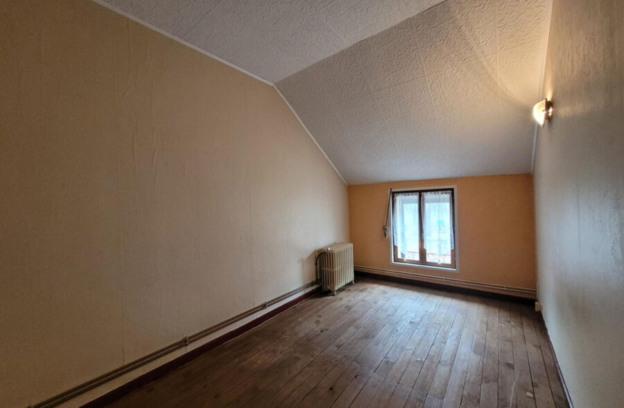 MAISON SEMI INDIVIDUELLE