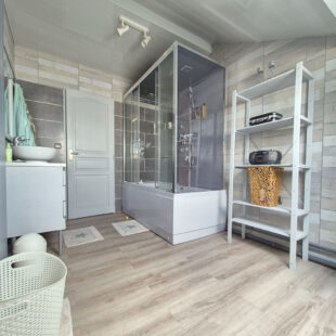Semi plain pied individuel