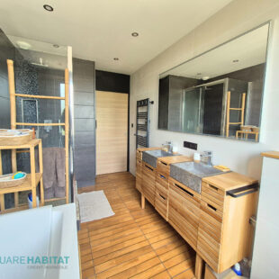 SQUARE HABITAT : MAGNIFIQUE MAISON TYPE 4 – PROCHE QUARTIER DES FLEURS RONCHIN – TERRASSE – JARDIN – GARAGE – CUISINE EXTERIEURE