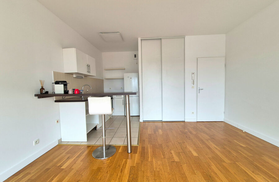 LILLE QUAI DU WAULT : SUPERBE T3 DE 60M² AVEC PARKING SOUS-SOL EN OPTION