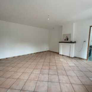 Charmante maison individuelle de semi plain pied !