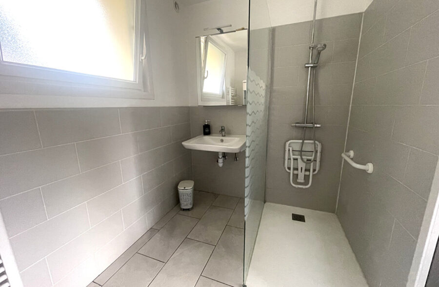 Charmante maison individuelle de semi plain pied !