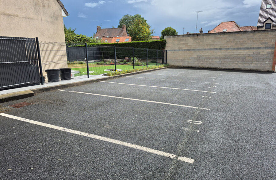 EMPLACEMENTS DE PARKING À VENDRE À HAZEBROUCK