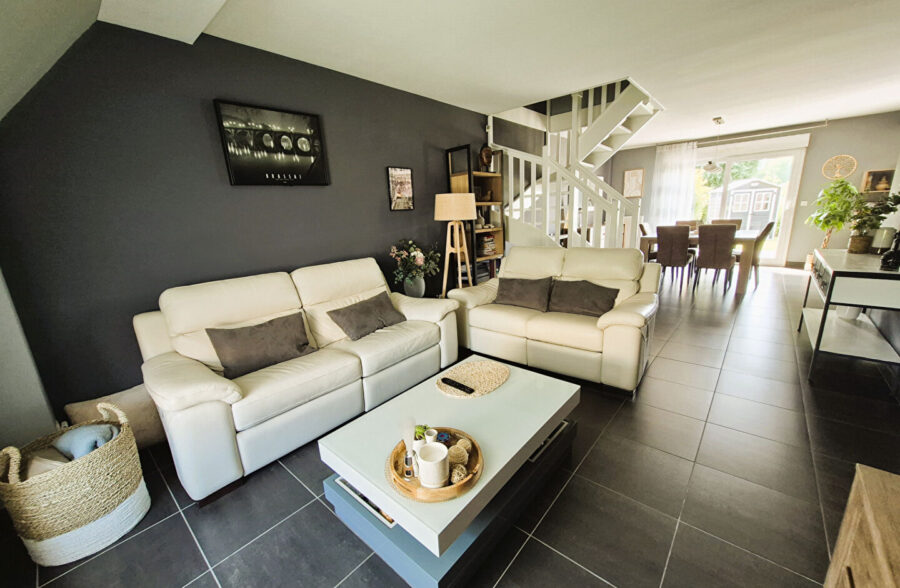 Semi-Individuelle de 100m² Quatre Chambres