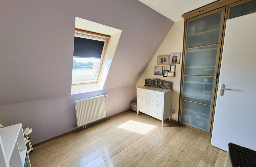 Semi-Individuelle de 100m² Quatre Chambres