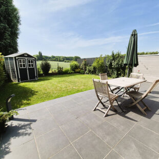 Semi-Individuelle de 100m² Quatre Chambres