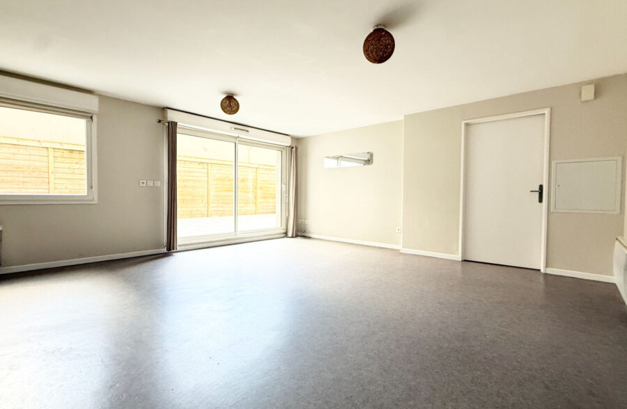 LA CATHO APPARTEMENT 2 CHAMBRES TERRASSE ET PARKING
