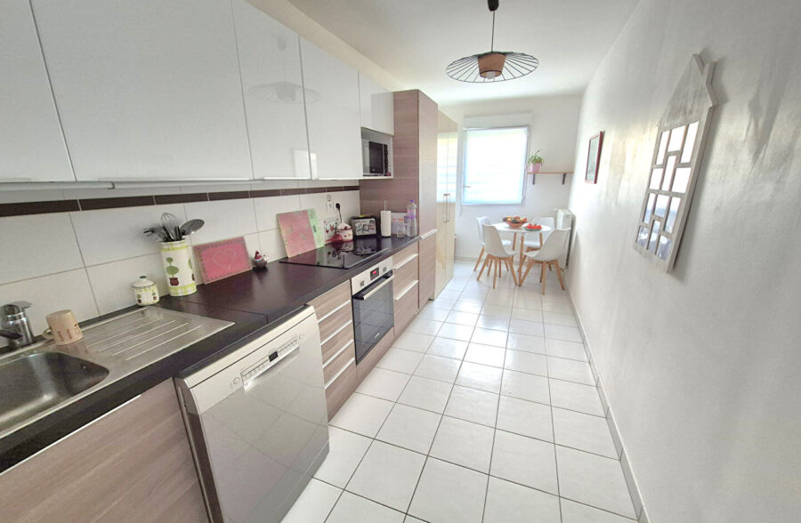 Appartement 3 chambres avec terrasse au coeur du centre-ville