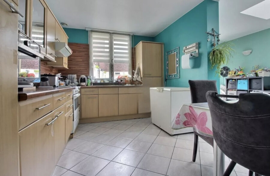 Maison secteur Vieille Place – 3 chambres + jardin – beaux volumes