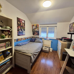 Maison secteur Vieille Place – 3 chambres + jardin – beaux volumes