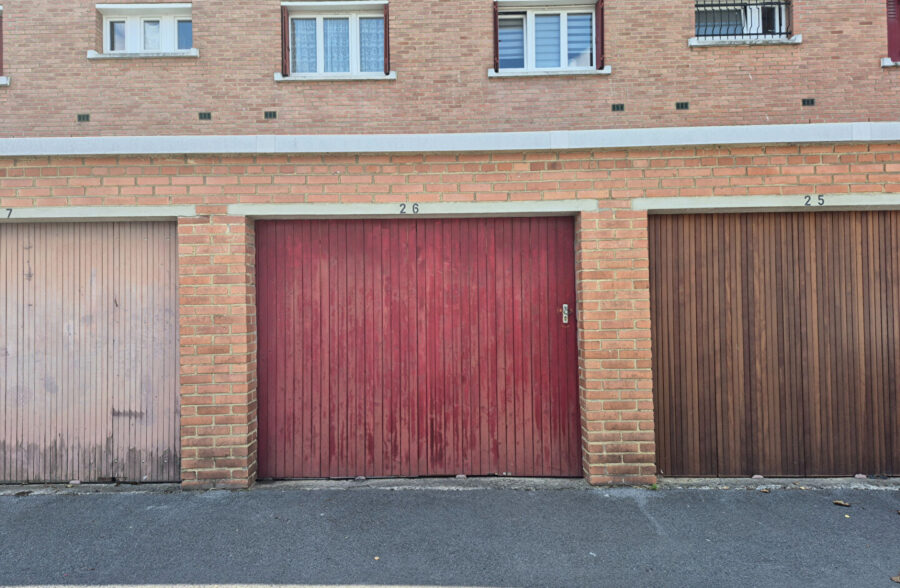 Parking / box
