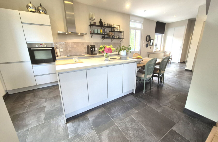 Maison Cambrai 10 pièce(s) 220 m2