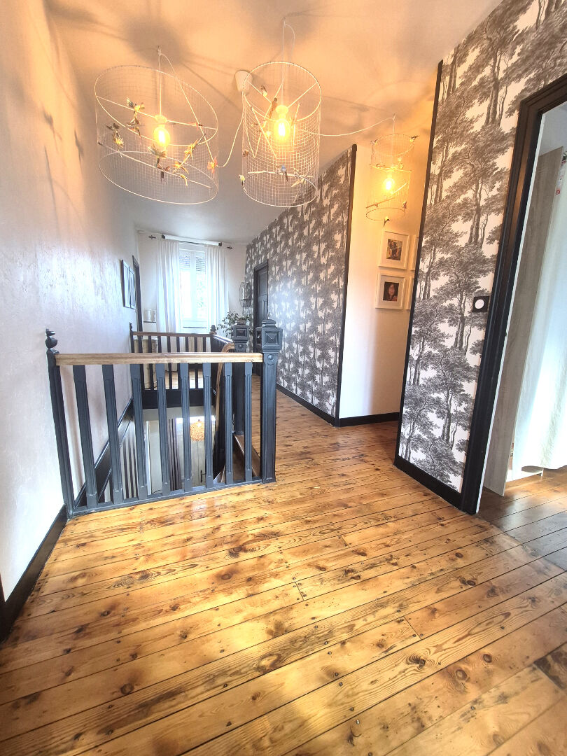 Maison Cambrai 10 pièce(s) 220 m2
