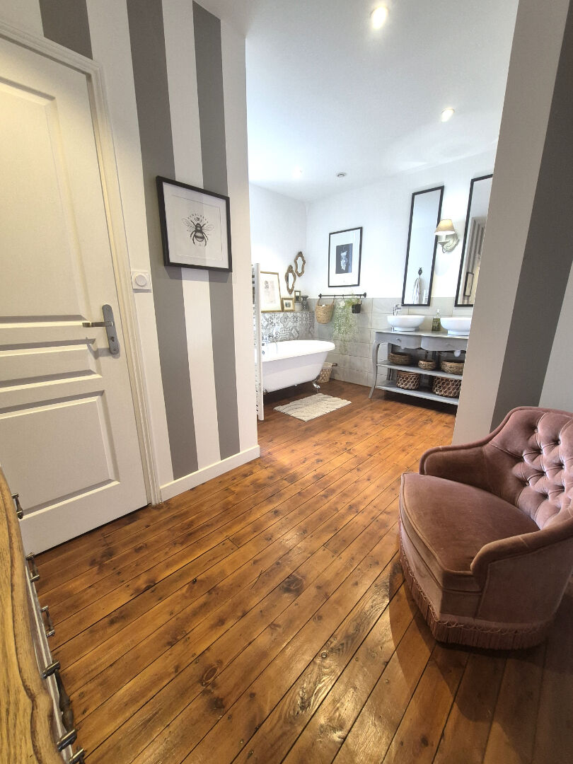 Maison Cambrai 10 pièce(s) 220 m2
