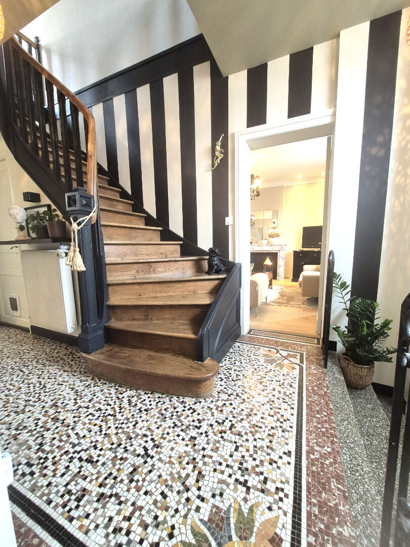 Maison Cambrai 10 pièce(s) 220 m2