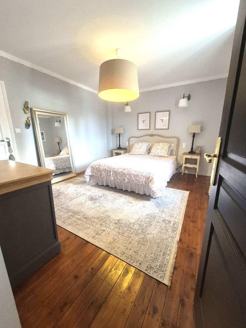 Maison Cambrai 10 pièce(s) 220 m2