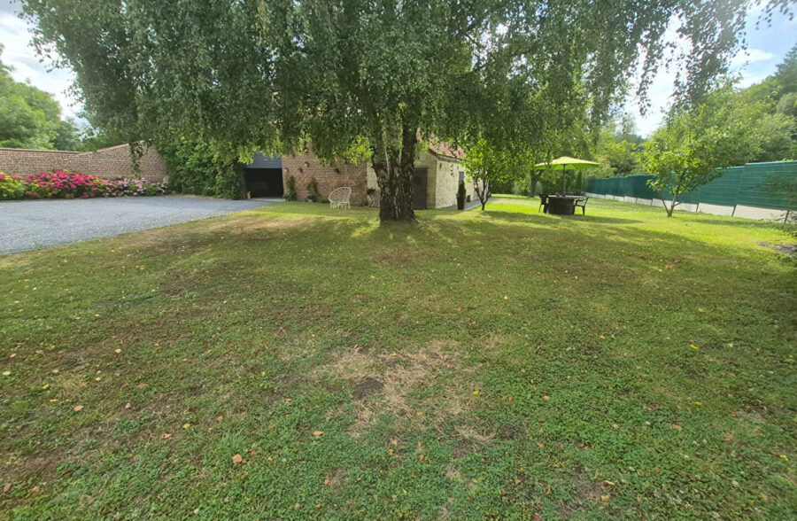 Maison Cambrai 10 pièce(s) 220 m2 Maison Cambrai 10 pièce(s) 220 m2