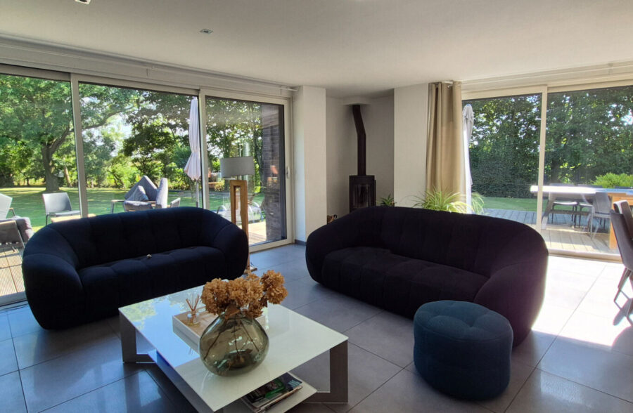 Maison Cubique Contemporaine, semi Plain-pied