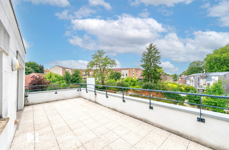 Appartement Valenciennes 4 pièce(s) 99 m2