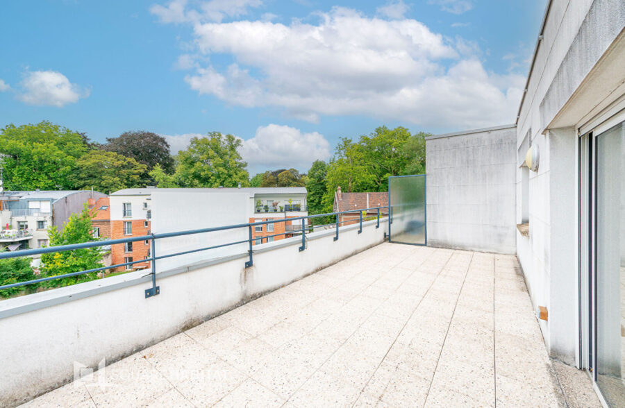 Appartement Valenciennes 4 pièce(s) 99 m2 Appartement Valenciennes 4 pièce(s) 99 m2