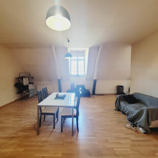 Appartement  proche du centre de Aire-sur-la-Lys.