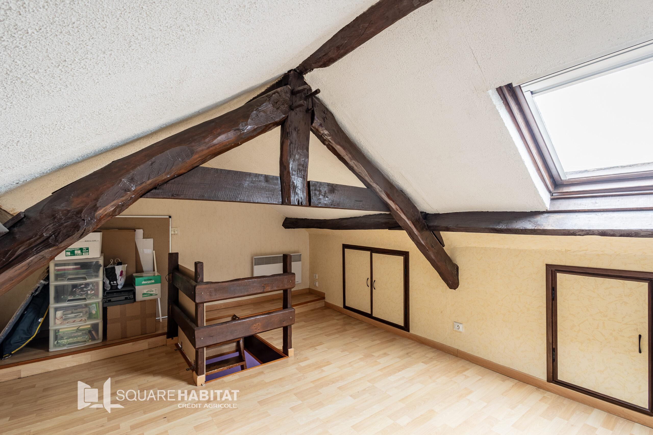 EXCLUSIVITÉ SQUARE HABITAT : MAISON DE COURÉE AVEC JARDIN