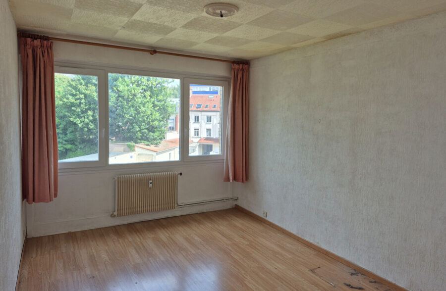 Appartement Tourcoing 4 pièce(s) 086.98 m2