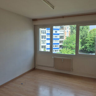 Appartement Tourcoing 4 pièce(s) 086.98 m2