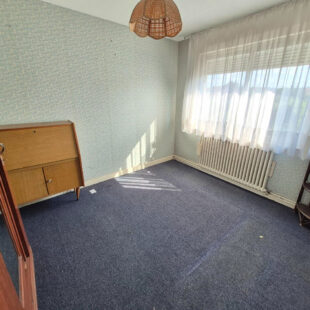 LOMME MITTERIE : maison bel-étage 80m2 possibilité 105m2 habitable, garage jardin