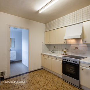 LOMME MITTERIE : maison bel-étage 80m2  A rénover LOMME MITTERIE : maison bel-étage 80m2  A rénover