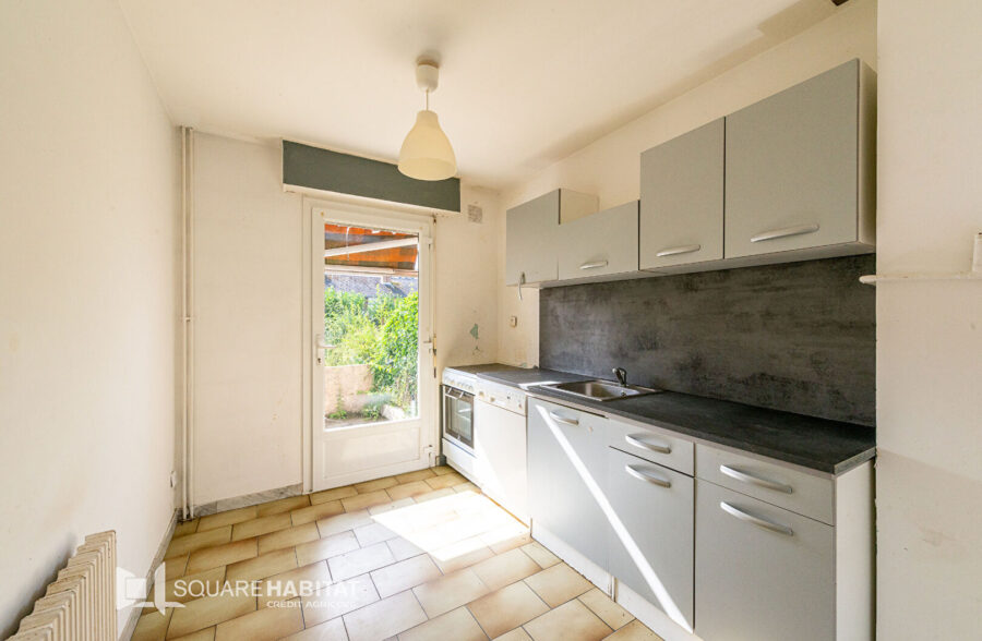 MAISON DE 95 M² AVEC SOUS SOL COMPLET