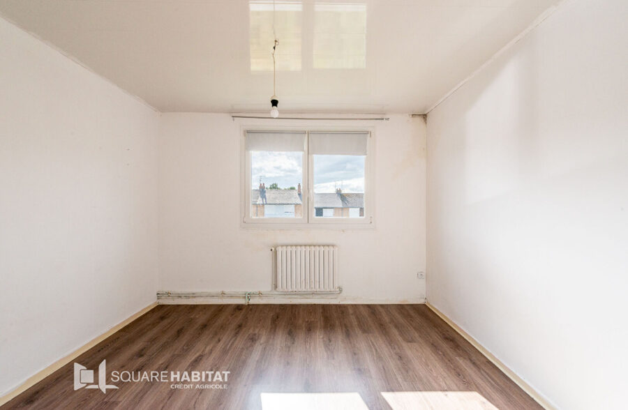 MAISON DE 95 M² AVEC SOUS SOL COMPLET