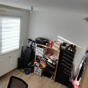 Maison Mericourt 4 pièce(s) 80 m2 , 3 chambres , jardin ,garage.