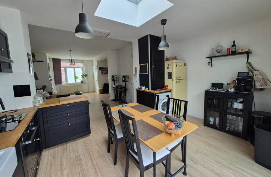 Wasquehal, maison 3 chambres, bureau et terrasse